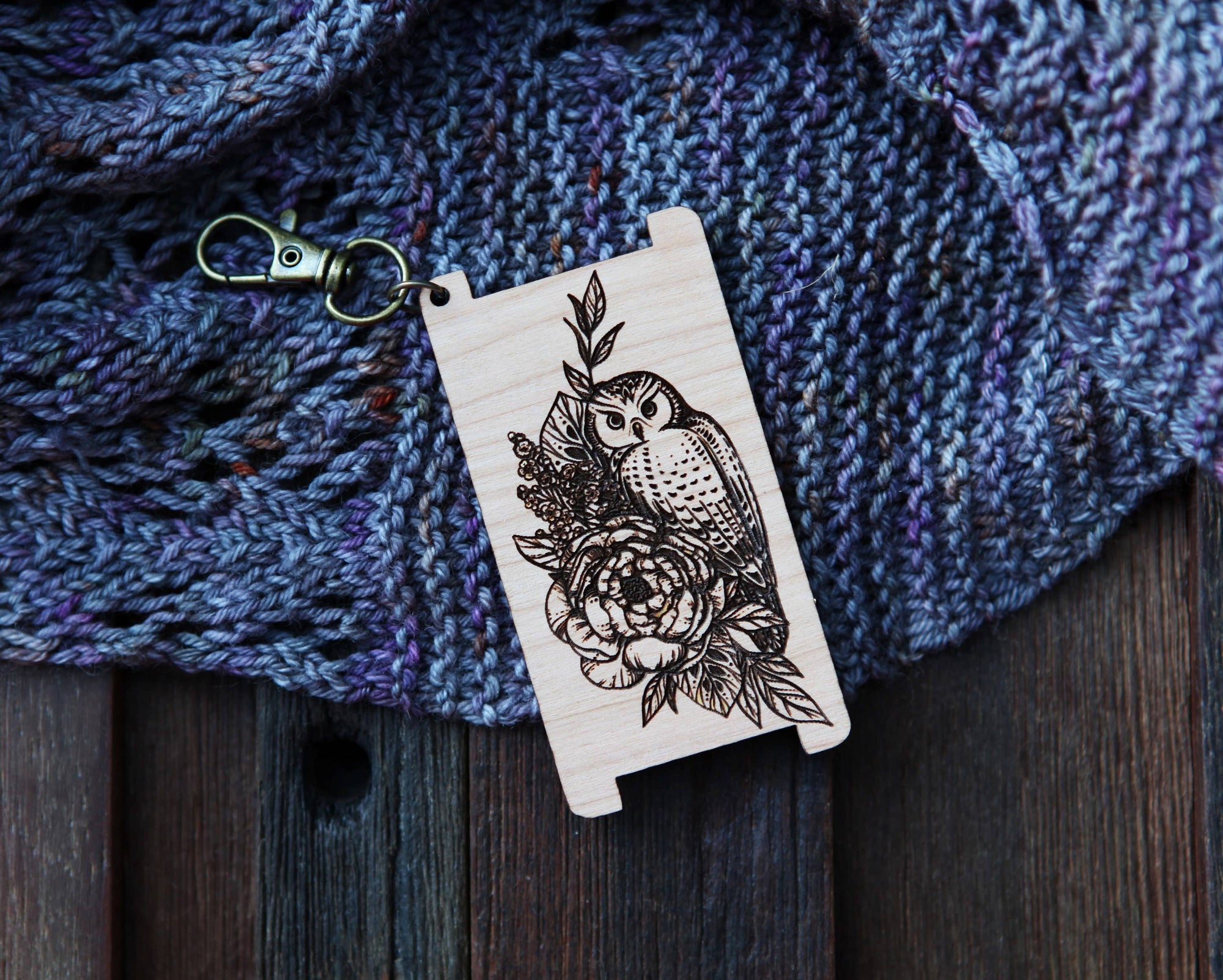 Owl WPI Gauge with Floral Spinners in Cherry Wood