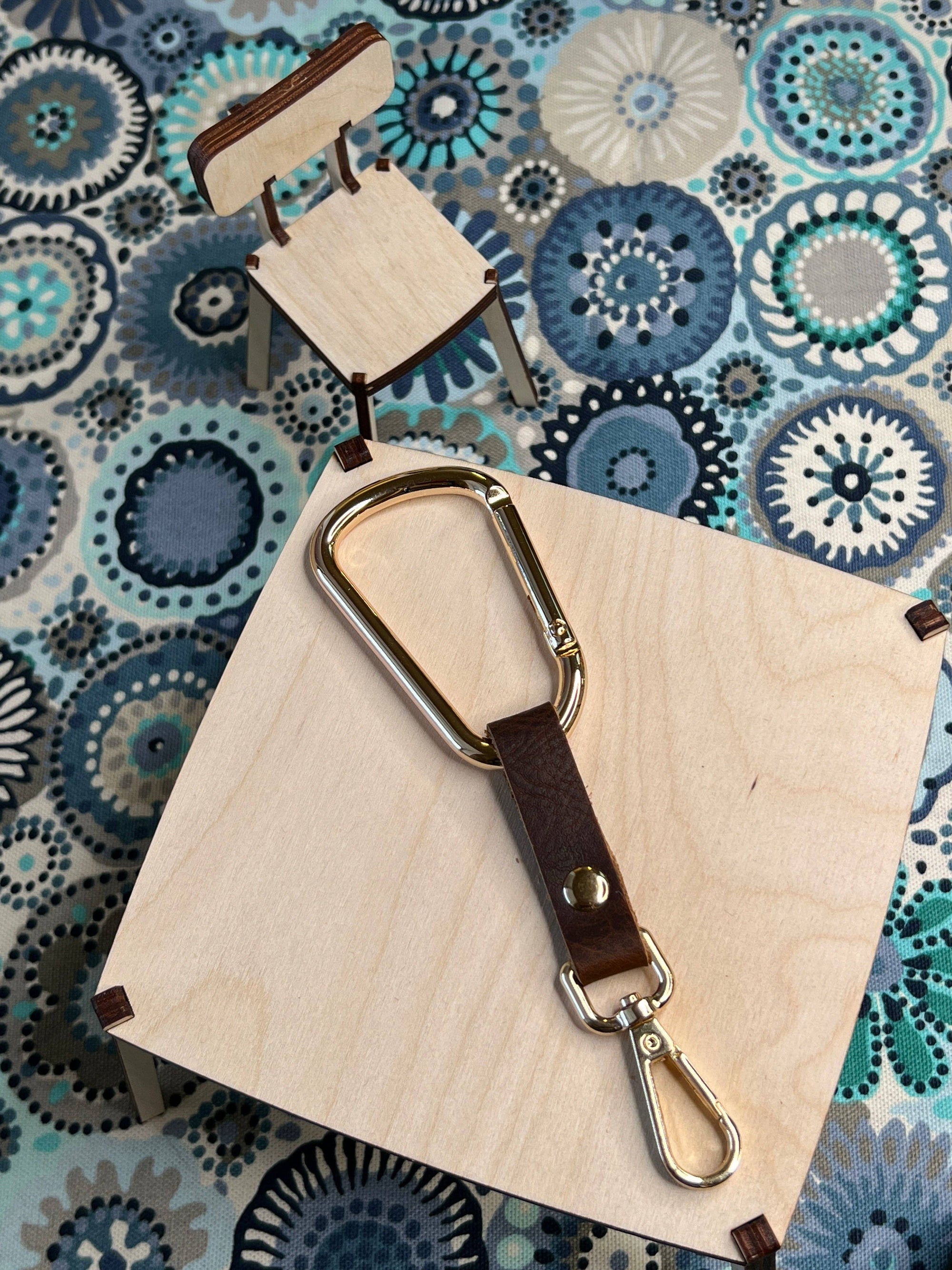 Minder Clip Lemonwood