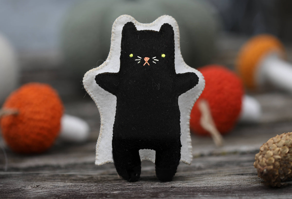 Cat Felt Doll Kit