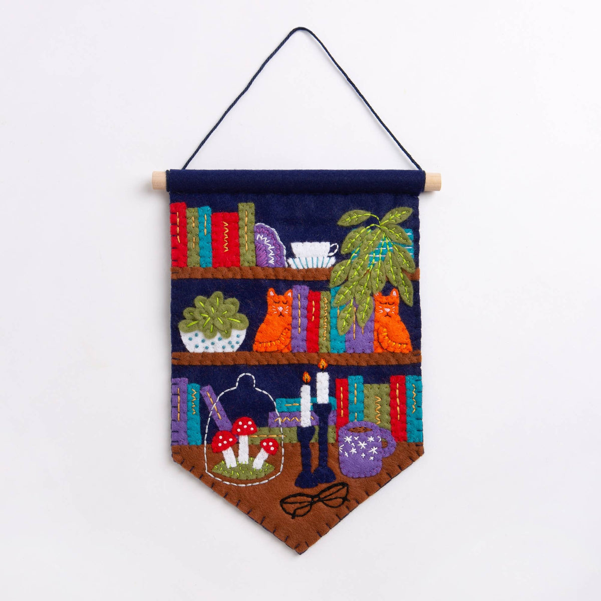 Hawthorn Handmade Pennant Felt Craft Kit | Beginner Craft Kit