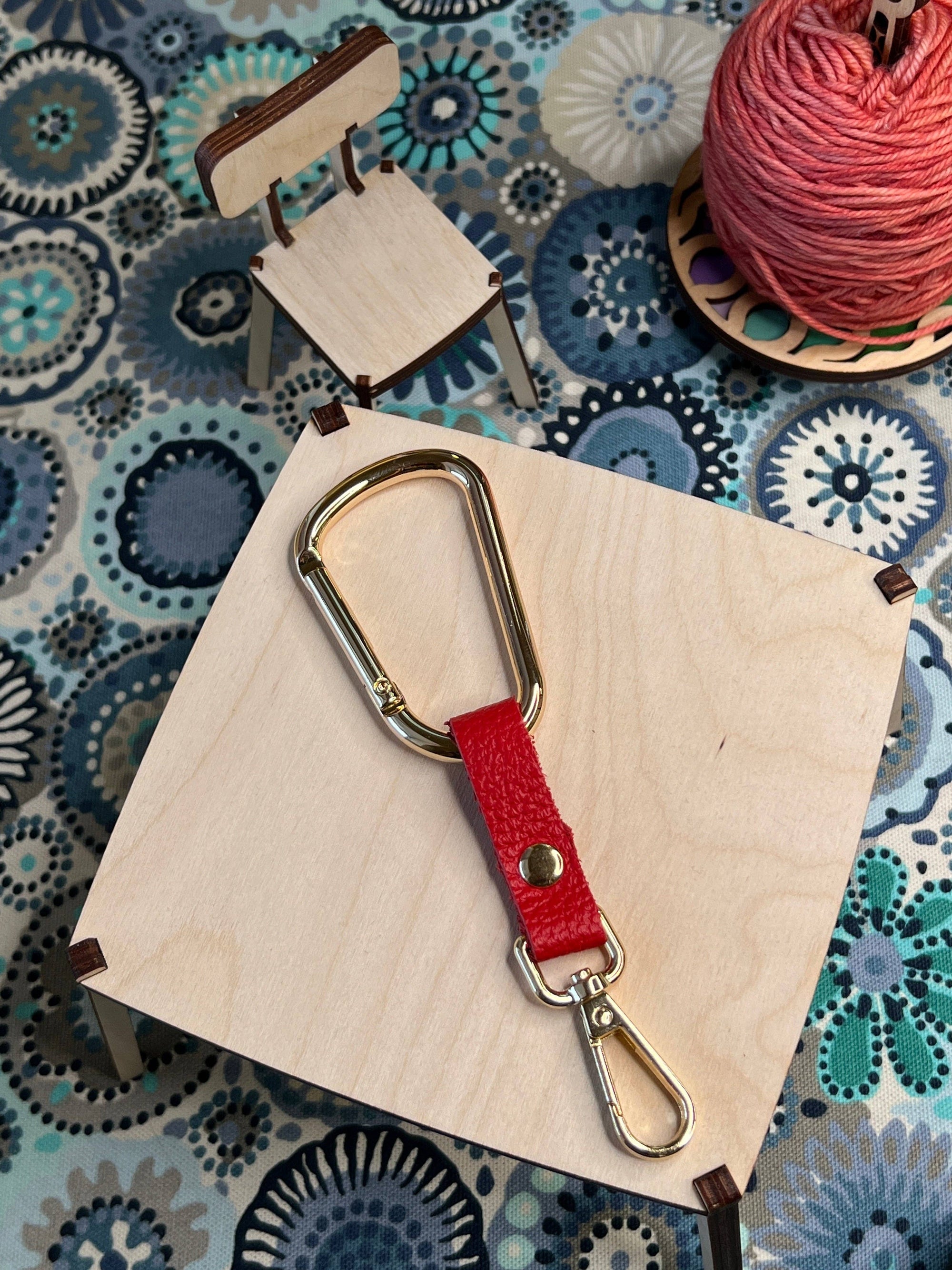 Minder Clip Lemonwood