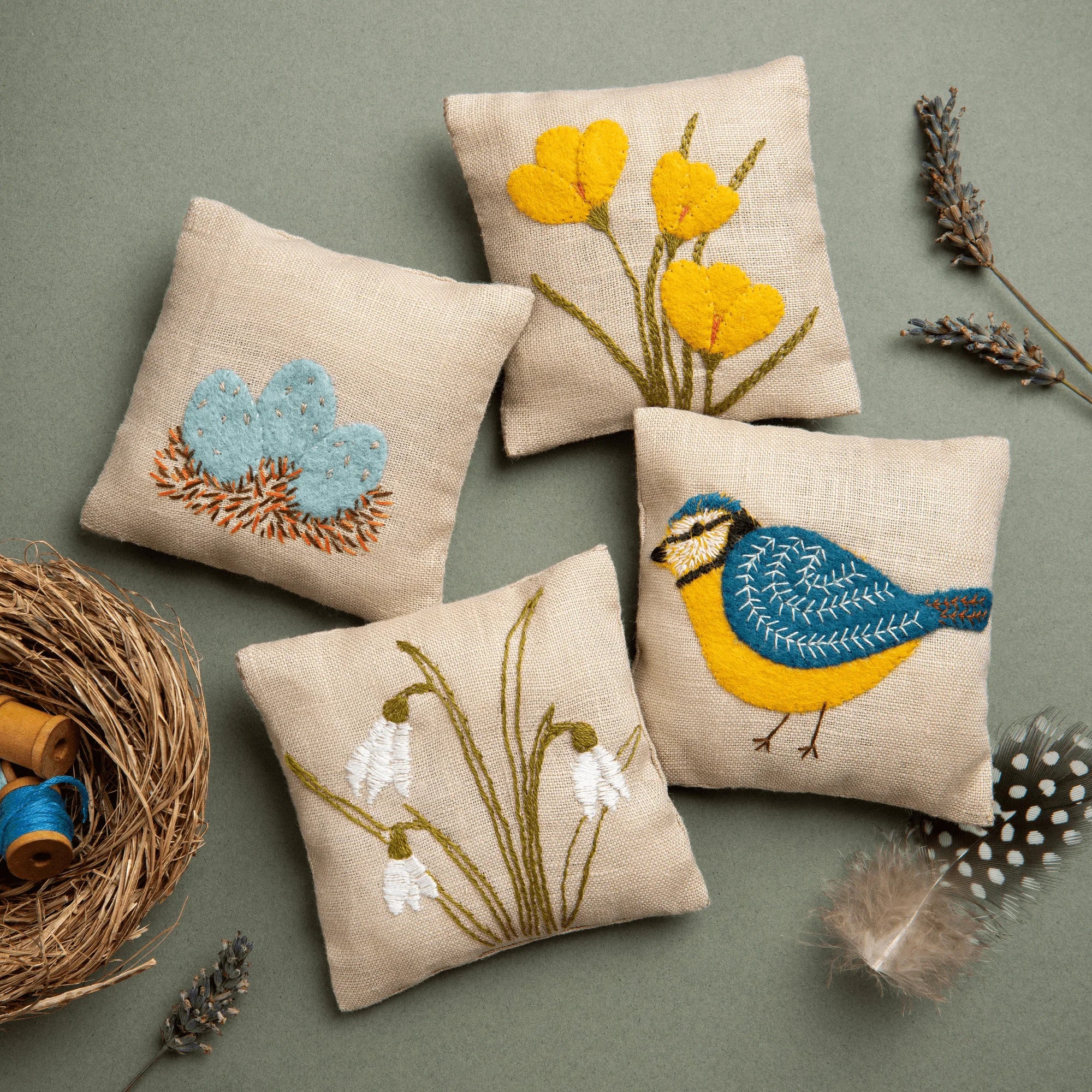 Corinne Lapierre Linen Lavender Bags Embroidery Kit