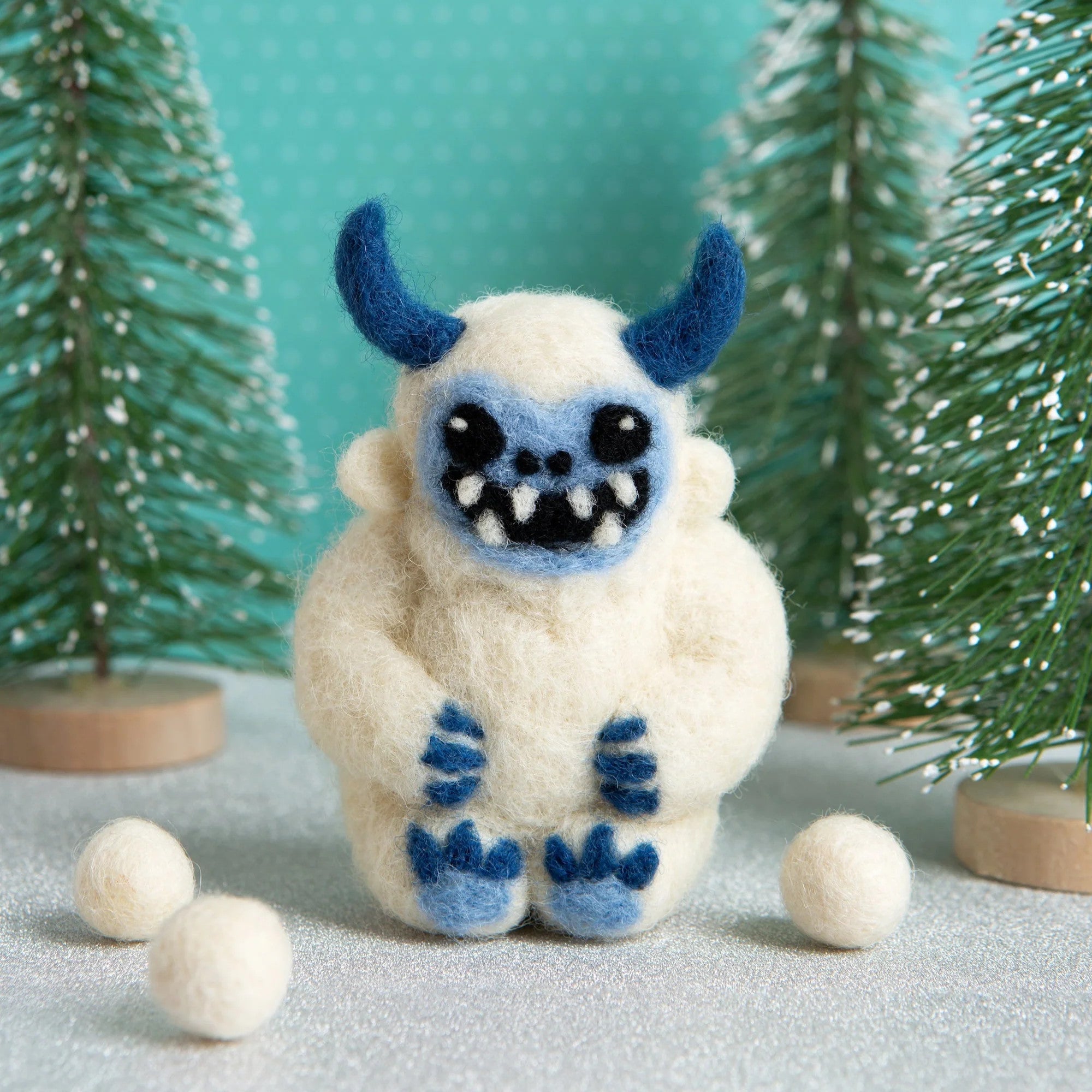 Hawthorn Handmade Mini Needle Felting Kit