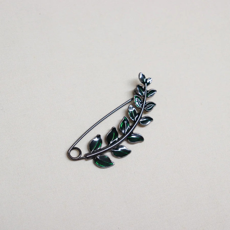 HiyaHiya Shawl Pins